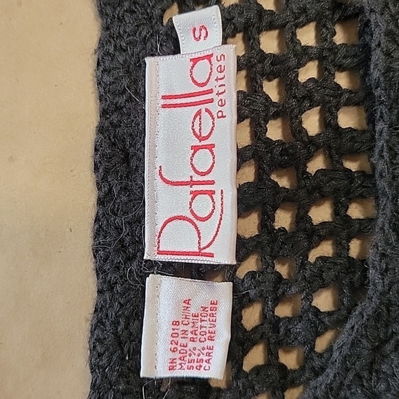 Rafaella Size S Black Loose / Open Knit Long Sleeve Sweater, Excellent Used Cond - Picture 10 of 10